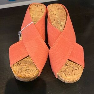 NWT Montego Bay Club - Pink Wedge Sandals in Size 7